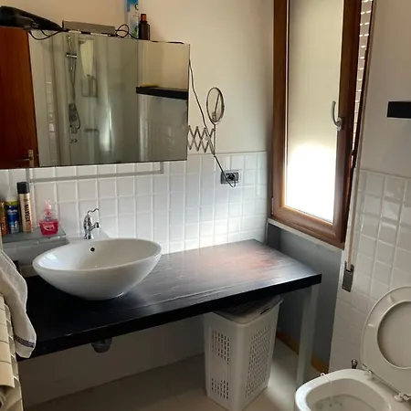 Проживание в семье Casa Di Leo *
